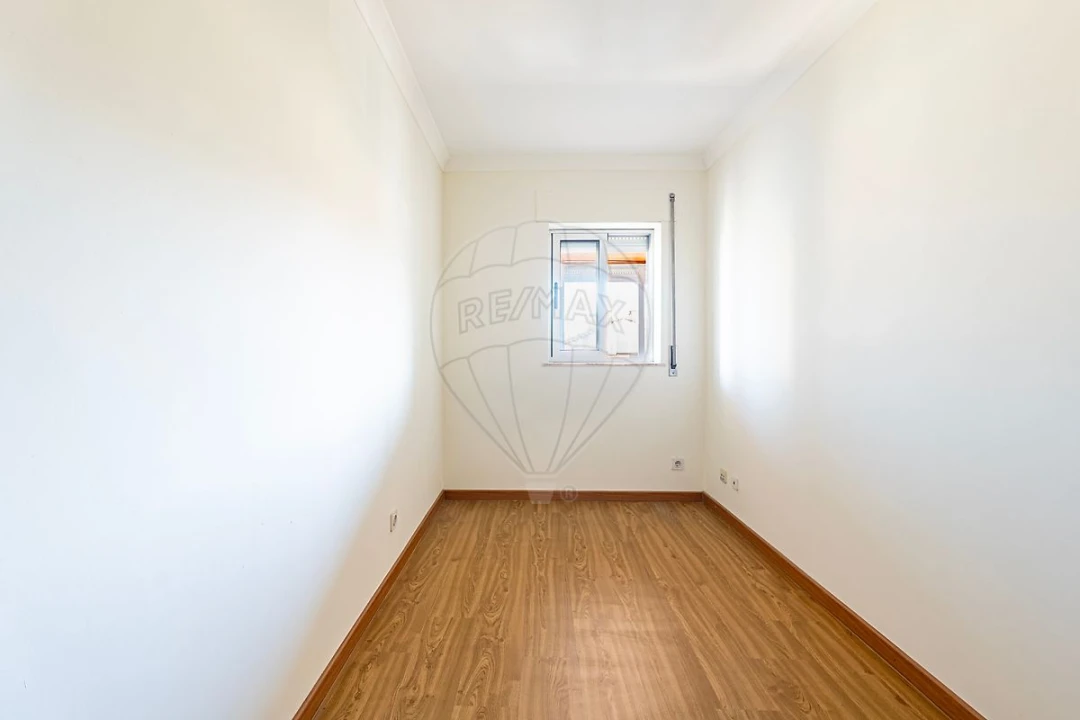 Apartamento T2 para Venda em Olivais Foto 7