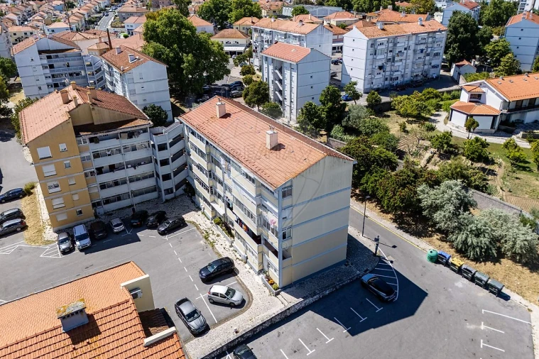 Apartamento T2 para Venda em Olivais Foto 28