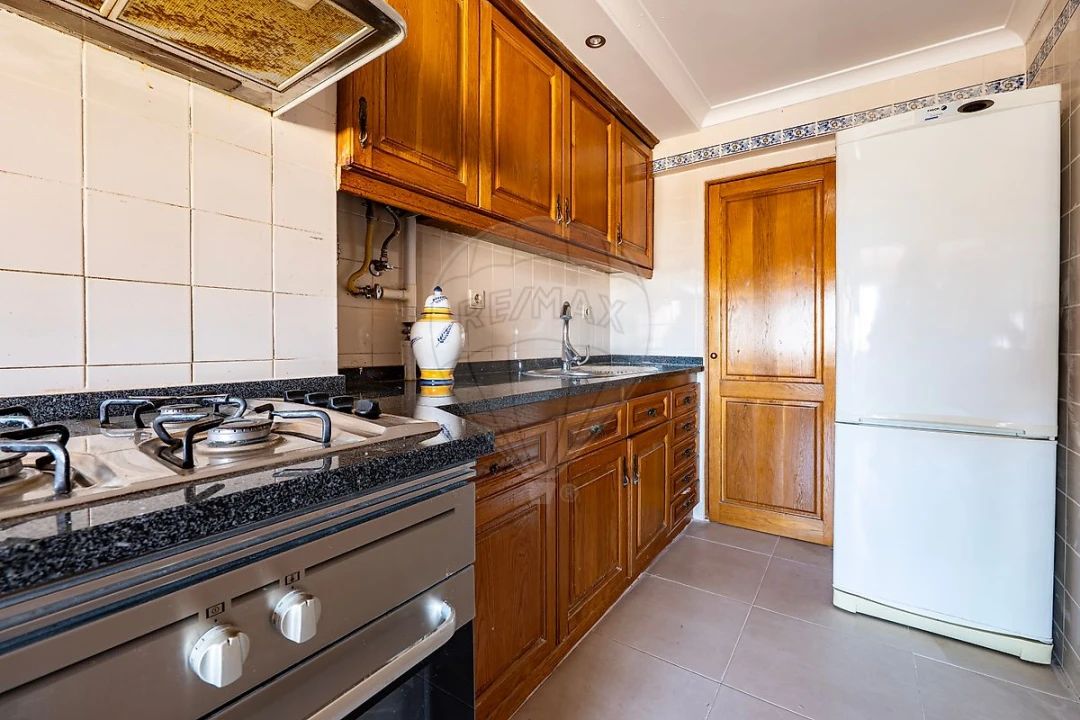 Apartamento T2 para Venda em Olivais Foto 25