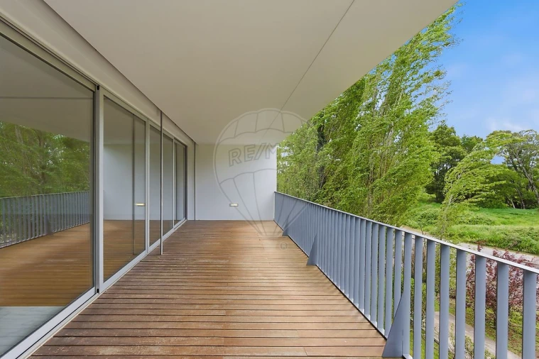 Apartamento T4 para Arrendamento em Queluz e Belas Foto 14