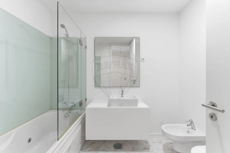 Apartamento T4 para Arrendamento em Queluz e Belas Foto 23