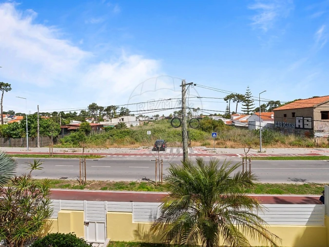 Moradia T3 para Venda em Charneca de Caparica e Sobreda Foto 25