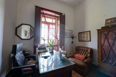 Moradia T5 para Venda em Juncal