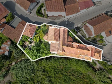 Moradia T5 para Venda em Juncal