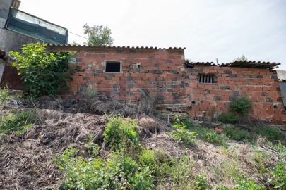 Terreno para Venda em Maxial e Monte Redondo