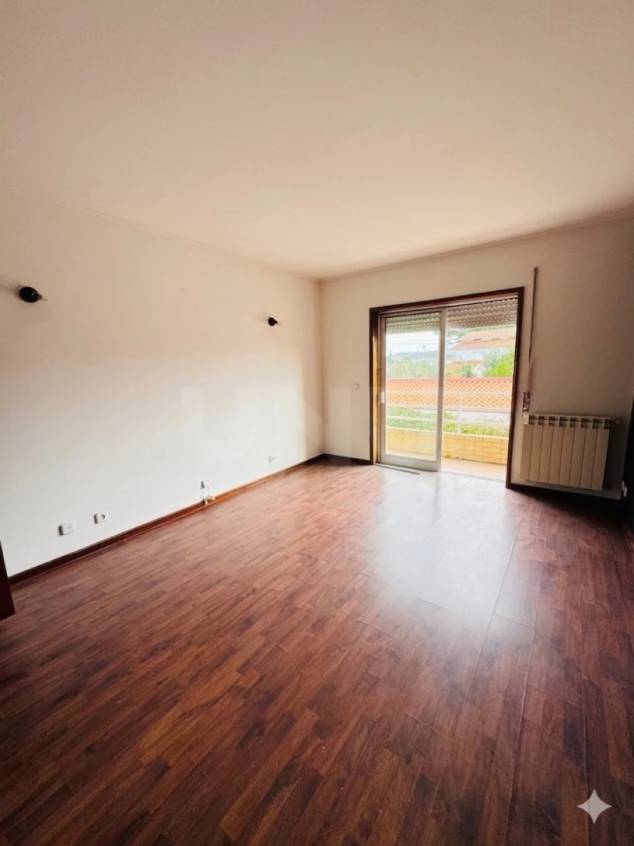 Apartamento T3 para Venda em Vagos e Santo António Foto 4