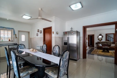 Moradia T6 para Venda em Vilar