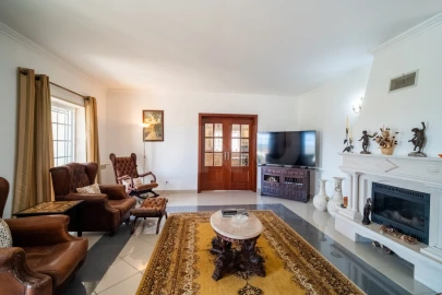 Moradia T6 para Venda em Vilar