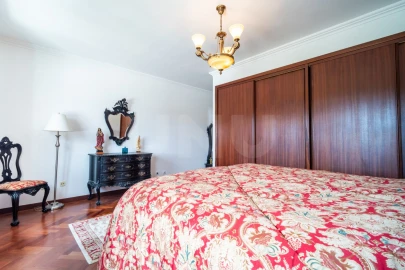Moradia T6 para Venda em Vilar