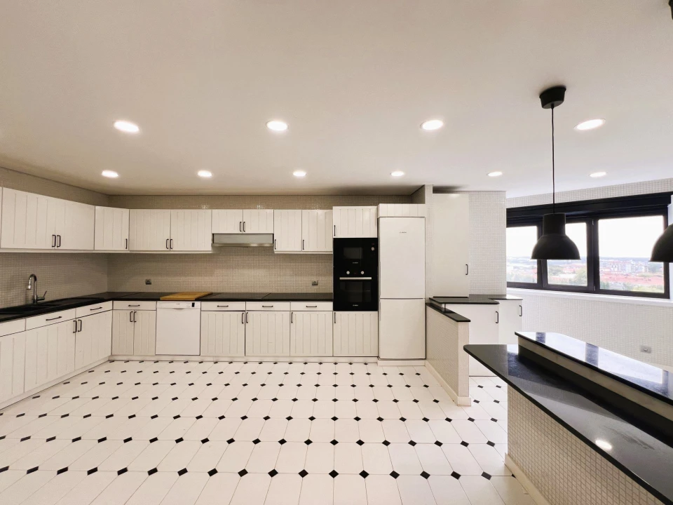 Apartamento T3 para Venda em Santa Maria Maior e Monserrate e Meadela Foto 3