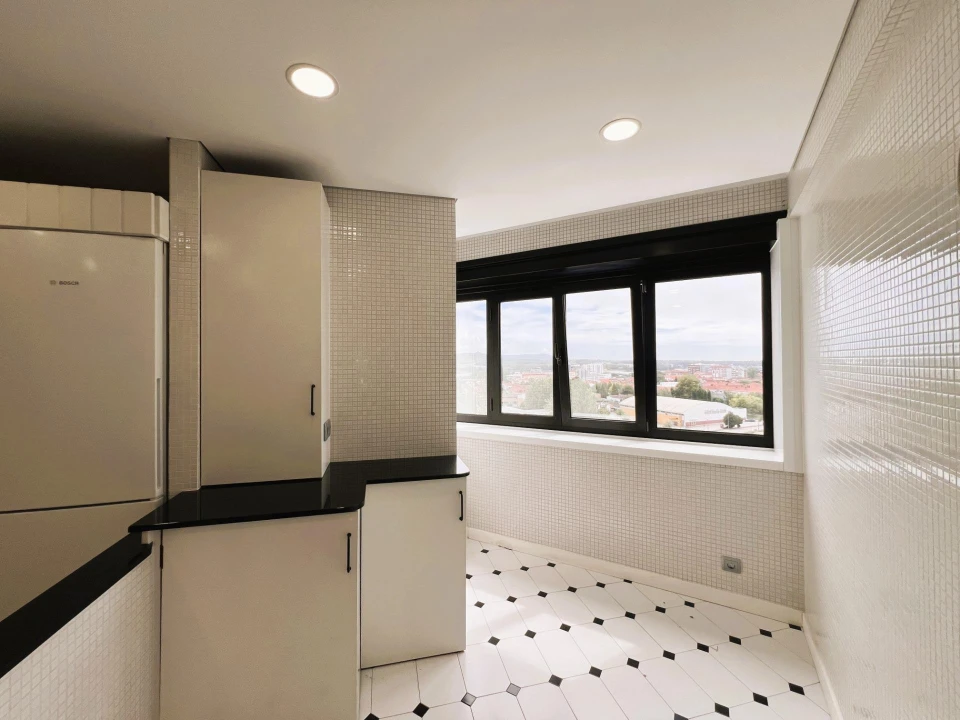 Apartamento T3 para Venda em Santa Maria Maior e Monserrate e Meadela Foto 5