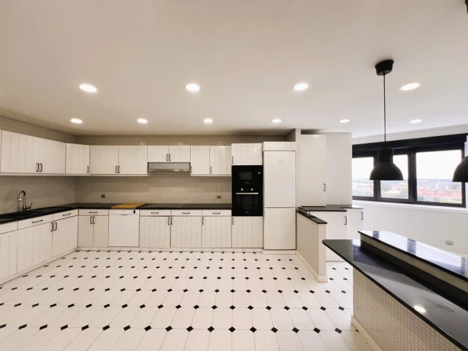 Apartamento T3 para Venda em Santa Maria Maior e Monserrate e Meadela Foto 3