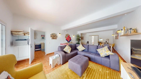 Moradia T3 para Venda em Ferragudo
