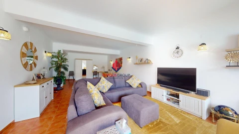 Moradia T3 para Venda em Ferragudo