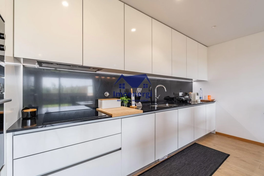 Apartamento T3 para Venda em Arvore Foto 6