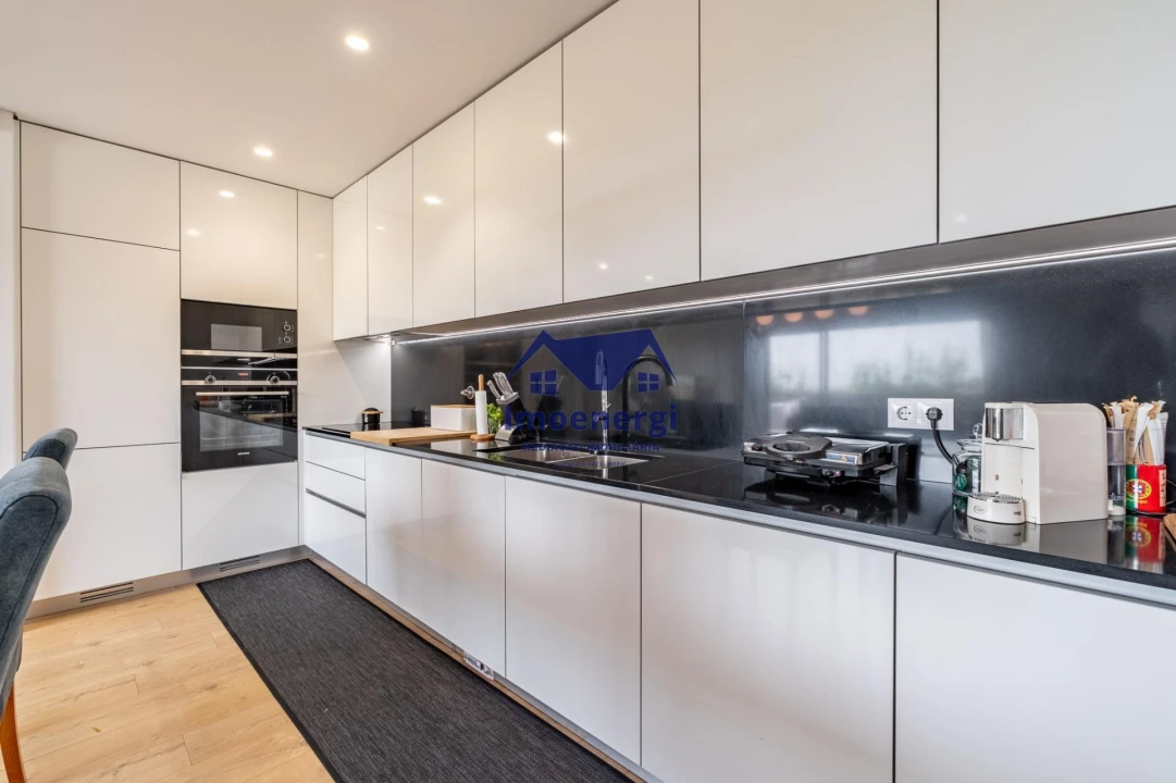 Apartamento T3 para Venda em Arvore Foto 7
