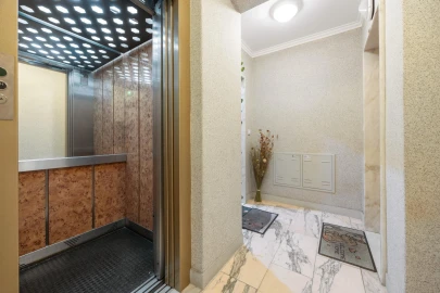 Apartamento T2 para Venda em Corroios