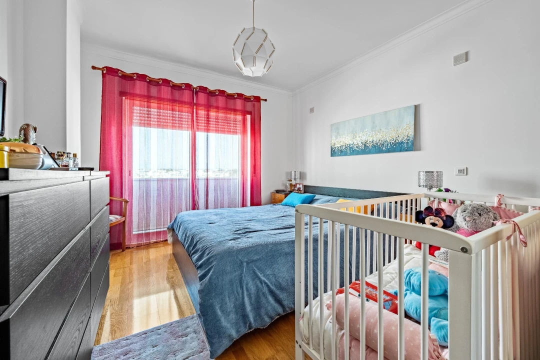 Apartamento T2 para Venda em Corroios Foto 11