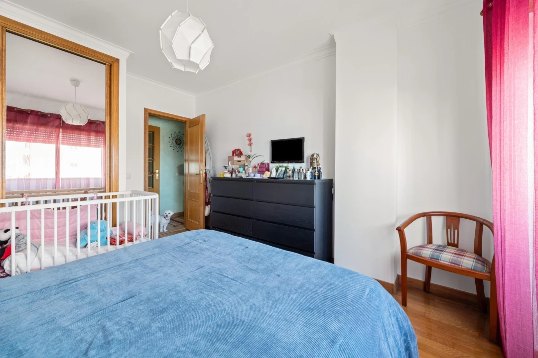 Apartamento T2 para Venda em Corroios Foto 12