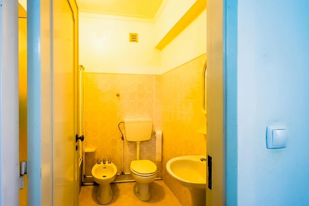 Apartamento T2 para Venda em Agualva e Mira-Sintra Foto 14