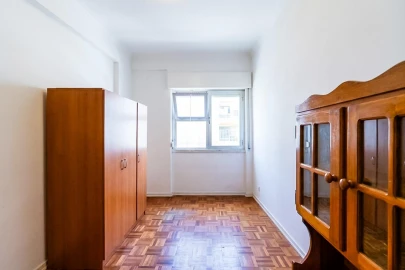 Apartamento T2 para Venda em Agualva e Mira-Sintra