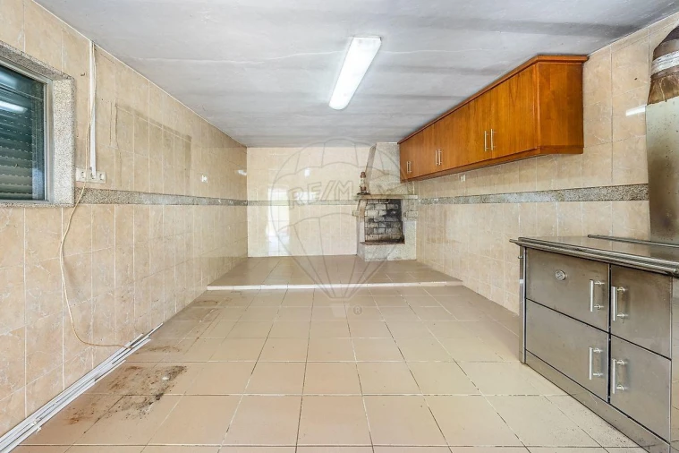 Moradia T3 para Venda em Garfe Foto 27
