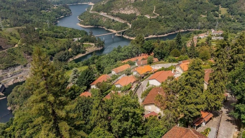 Moradia T3 para Venda em Ferral