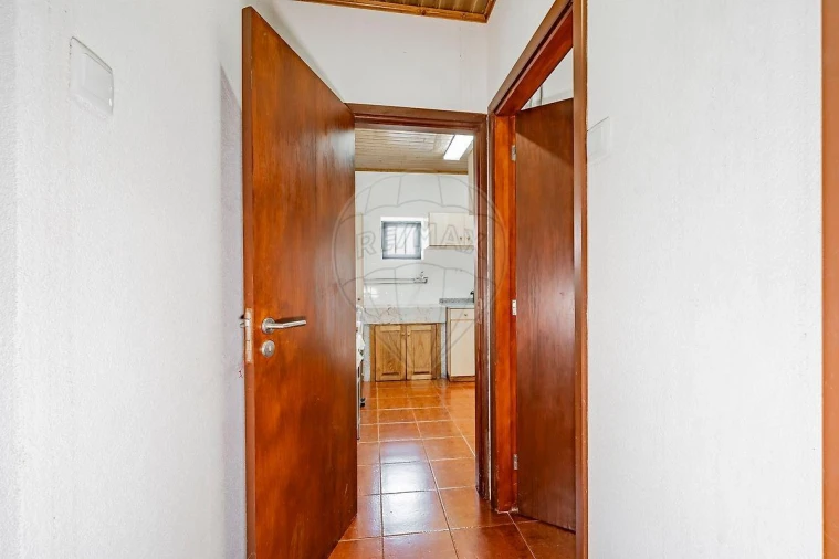 Moradia T3 para Venda em Ferral Foto 17
