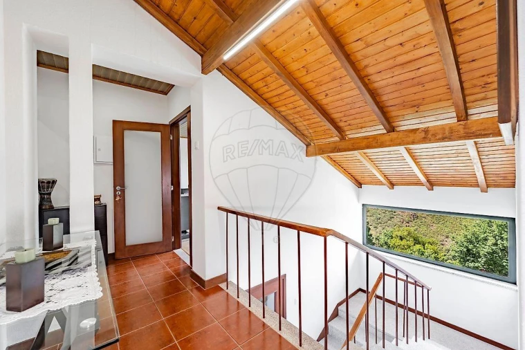 Moradia T3 para Venda em Ferral Foto 8