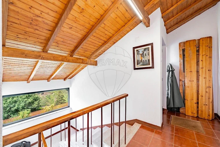 Moradia T3 para Venda em Ferral Foto 9