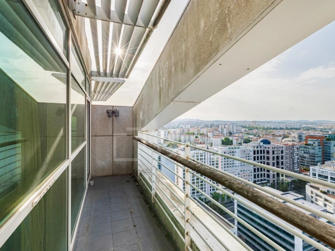 Apartamento T2 para Venda em Parque das Nações Foto 13