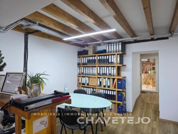 Prédio para Venda em São João Baptista e Santa Maria dos Olivais