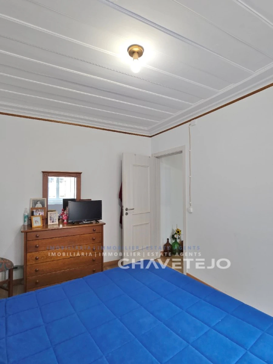 Prédio para Venda em São João Baptista e Santa Maria dos Olivais Foto 4