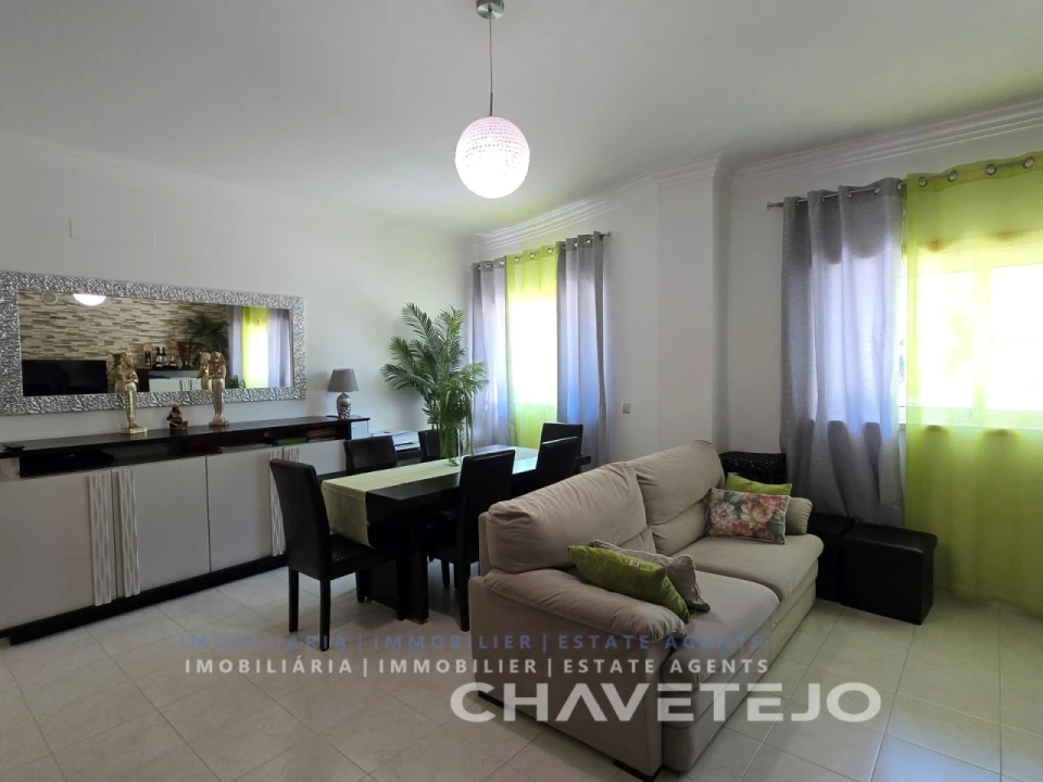 Apartamento T2 para Venda em São João Baptista e Santa Maria dos Olivais Foto 5