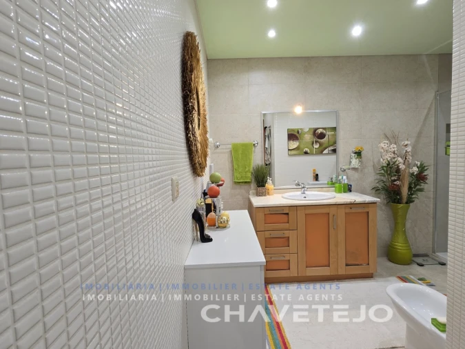 Apartamento T2 para Venda em São João Baptista e Santa Maria dos Olivais Foto 9