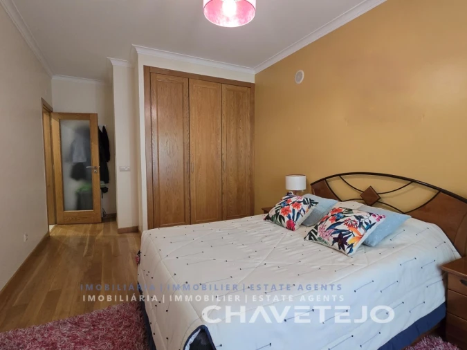 Apartamento T2 para Venda em São João Baptista e Santa Maria dos Olivais Foto 11