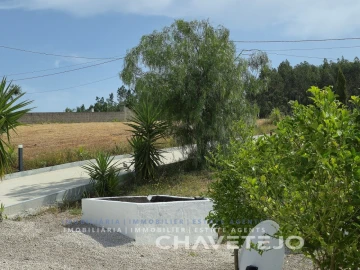 Moradia T3 para Venda em Casais e Alviobeira