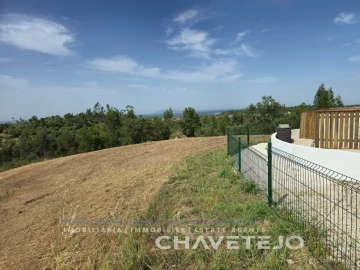 Moradia T3 para Venda em Casais e Alviobeira