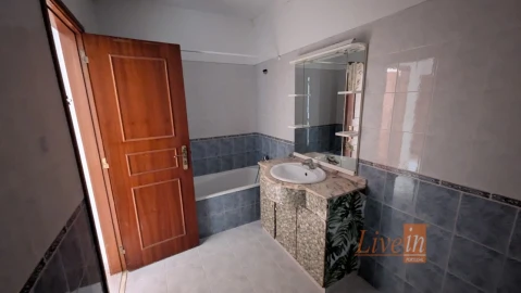 Apartamento T2 para Venda em Algueirão-Mem Martins