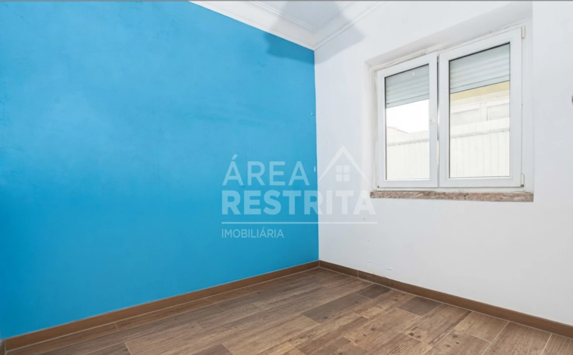 Apartamento T2 para Venda em Penha de França Foto 13