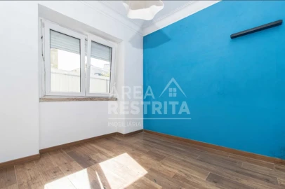 Apartamento T2 para Venda em Penha de França