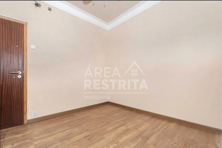 Apartamento T2 para Venda em Penha de França Foto 11