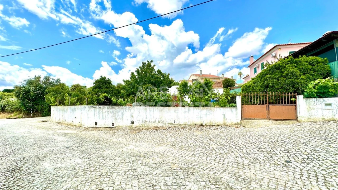 Moradia T3 para Venda em Canha Foto 38