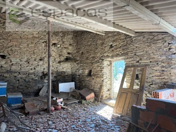 Armazém para Venda em Rosmaninhal