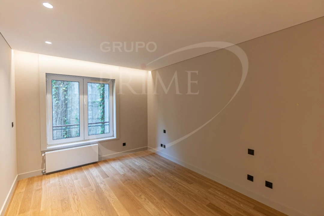 Apartamento T3 para Venda em Lordelo do Ouro e Massarelos Foto 20