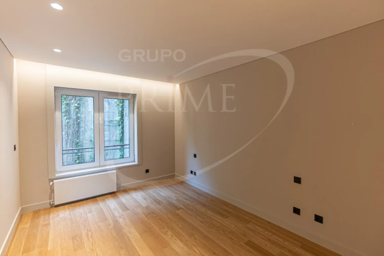 Apartamento T3 para Venda em Lordelo do Ouro e Massarelos Foto 20