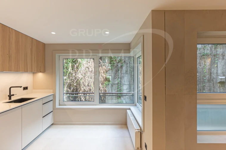 Apartamento T3 para Venda em Lordelo do Ouro e Massarelos Foto 40