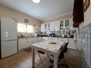 Moradia T4 para Venda em Mafra