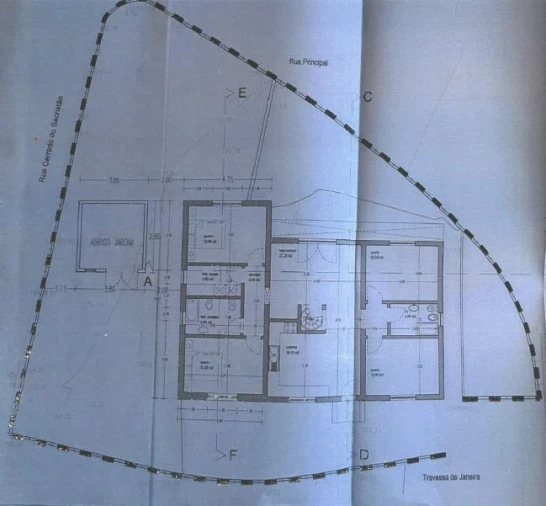 Moradia T4 para Venda em Mafra Planta 1