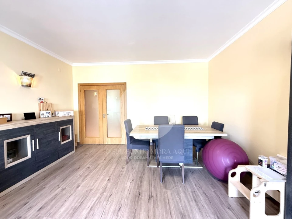 Apartamento T2 para Venda em Olhão Foto 2